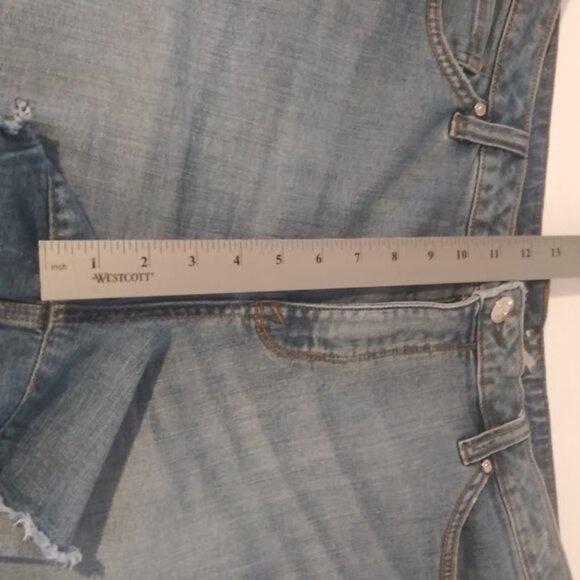 Seven7 women's size 16 denim frayed hem weekend shorts - Picture 9 of 12